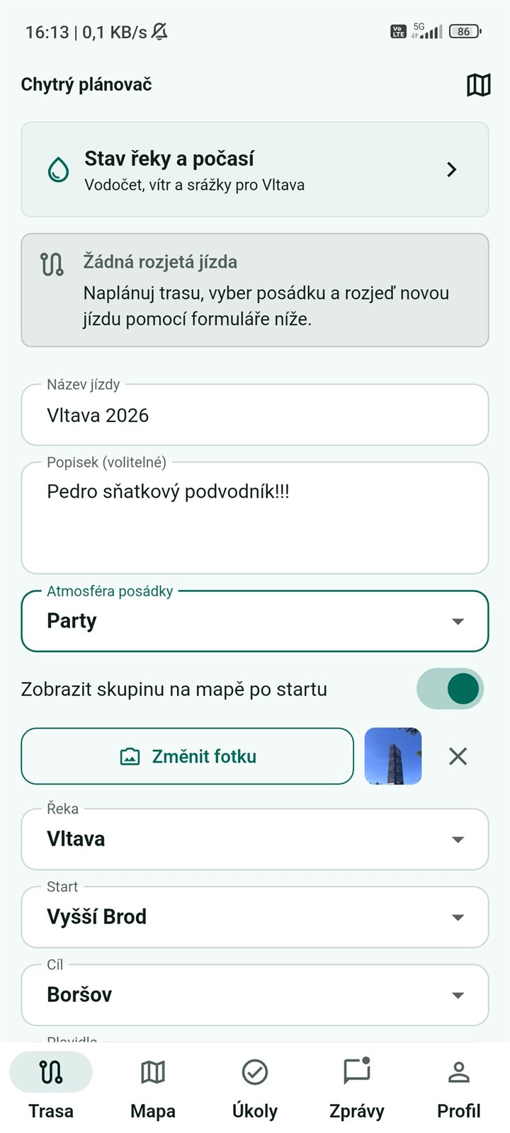 Formulář nové jízdy s názvem, náladou posádky, řekou a trasou